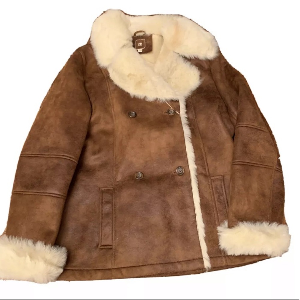 Wilson’s Brown polyester jacket with fur (L)